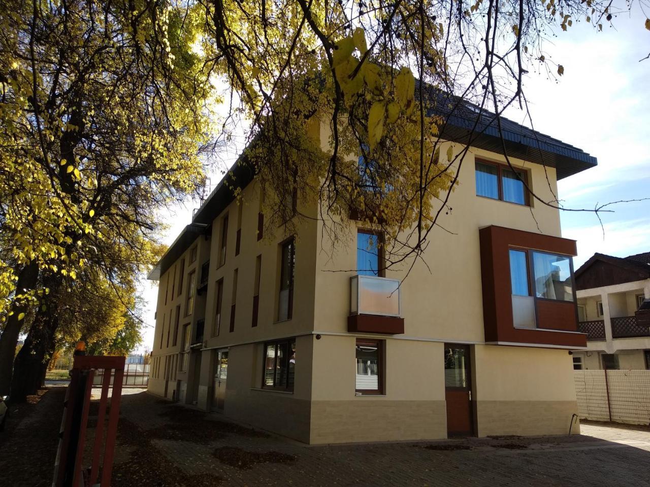 Acopark Vendégház Debrecen Extérieur photo
